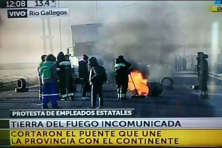 Otra vez las protestas dejan a Tierra del Fuego incomunicada vía terrestre 