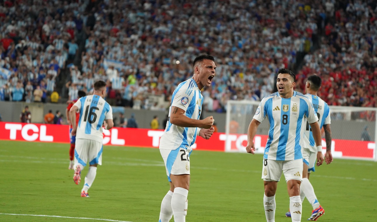 Con un agónico gol de Lautaro, Argentina derrotó a Chile y se metió en los cuartos de final de la Copa América 2024.