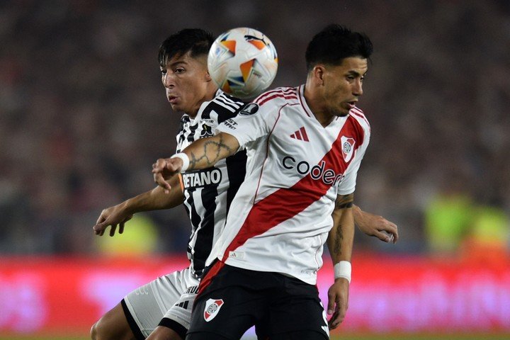 River no pasó del empate en el Monumental y quedó eliminado