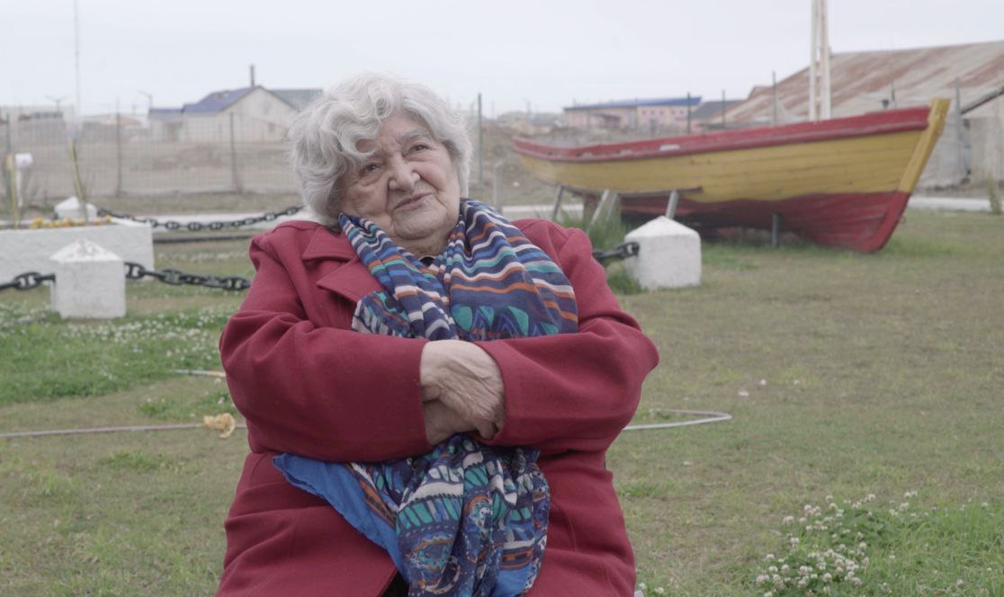 Ariela "La Botera" es una de las protagonistas del film.