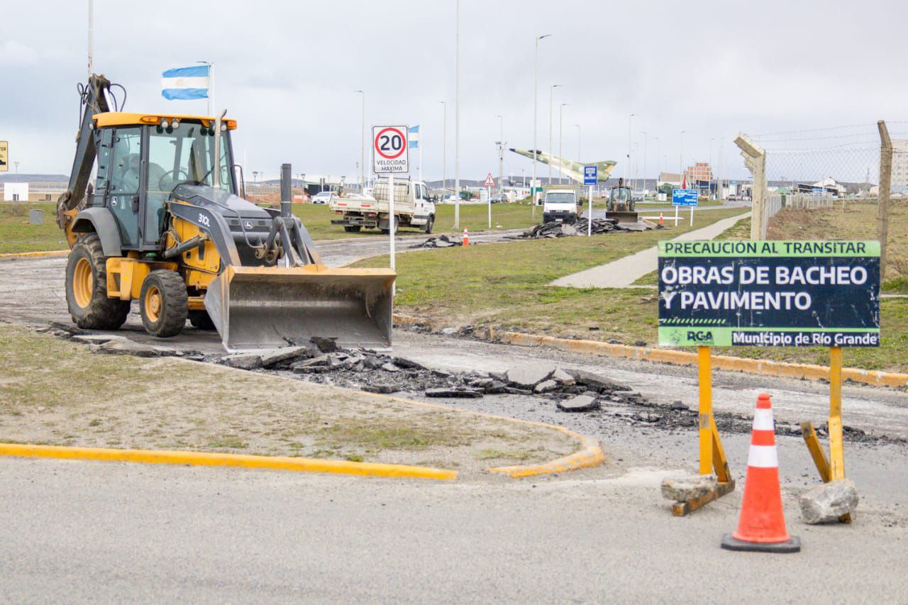 Inició el recapado asfáltico de la avenida Héroes de Malvinas