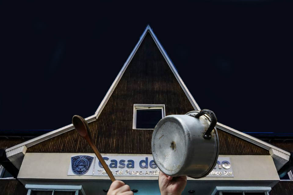 Cacerolazo en Ushuaia: Vecinos protestan por cortes de luz