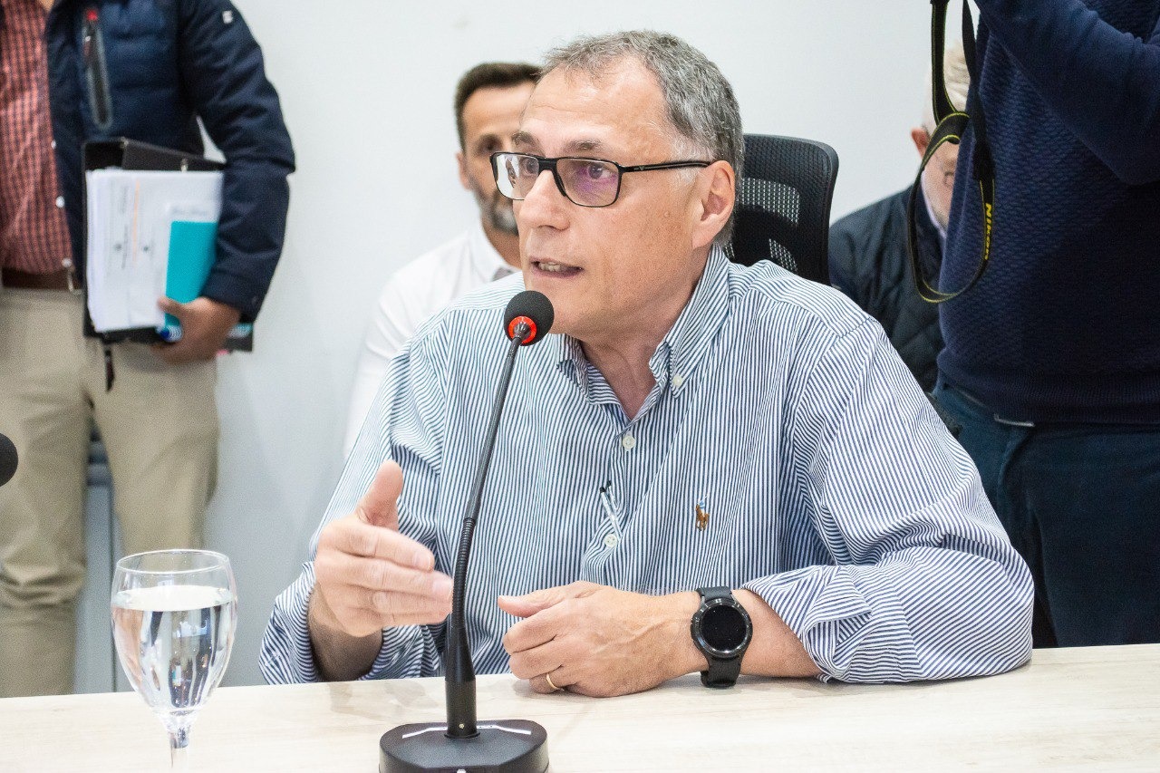 Ingeniero Walter García, jefe de la Usina de la Cooperativa Eléctrica.