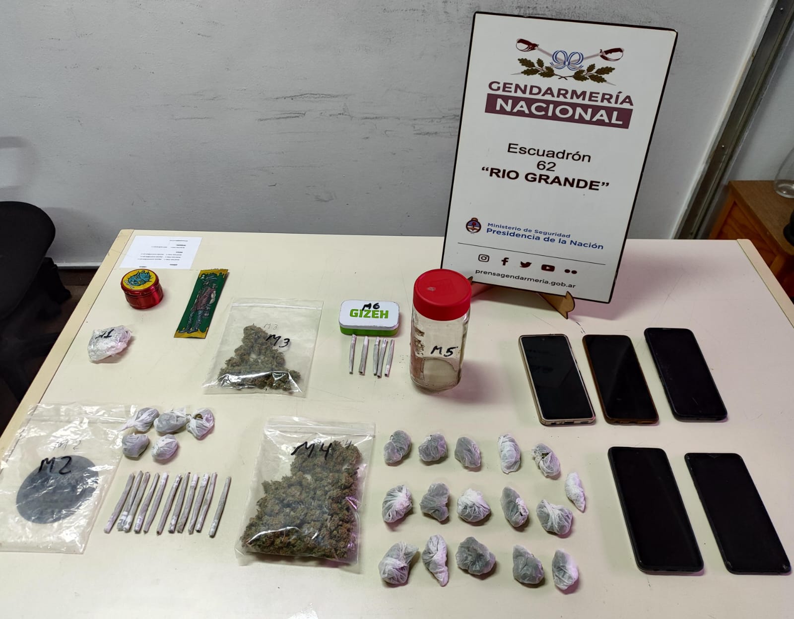 Incautaron marihuana en un control de ruta en Río Grande