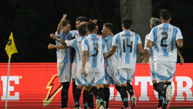 La Selección Argentina goleó 6 a 0 a Brasil.