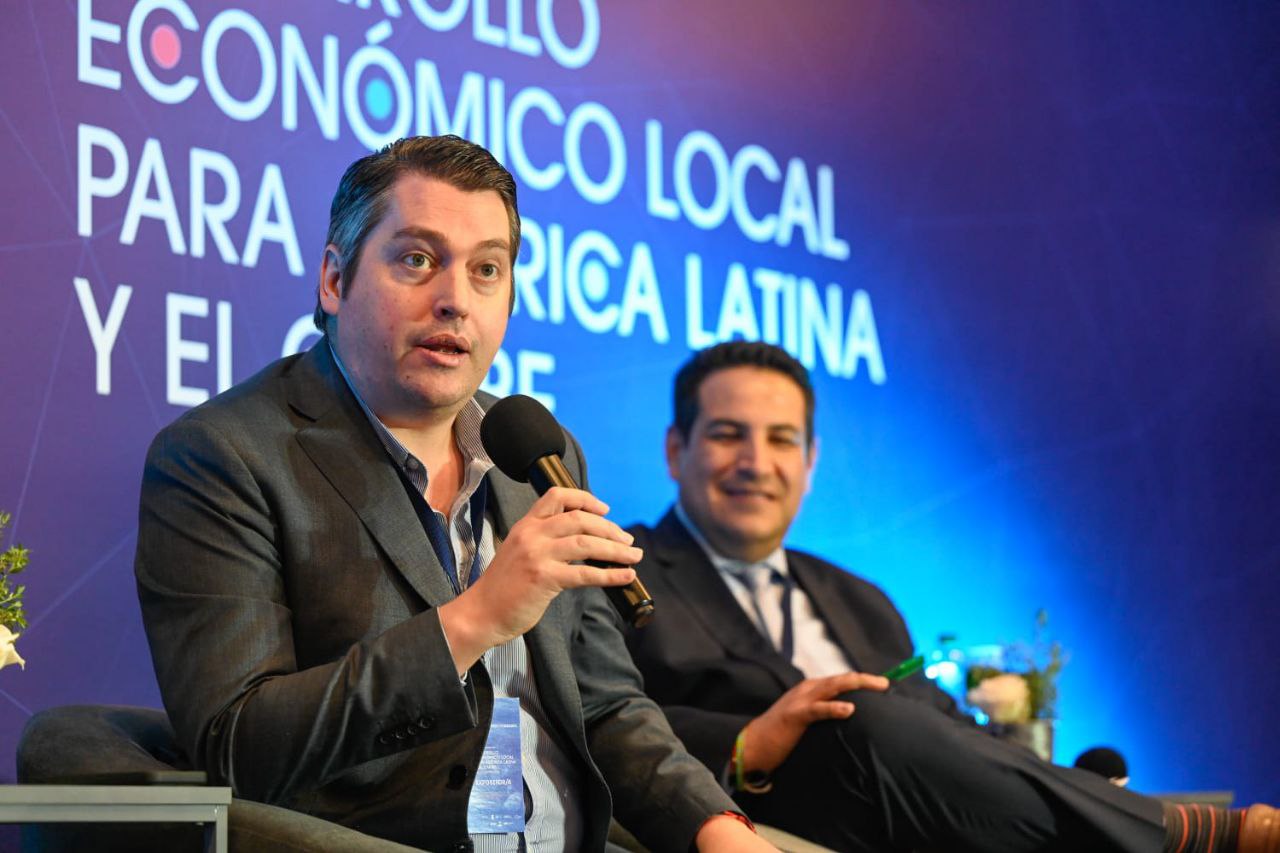 Martín Perez en el 4° Foro de Desarrollo Económico Local para América Latina y el Caribe, organizado por la Red de Ciudades del Mercosur.