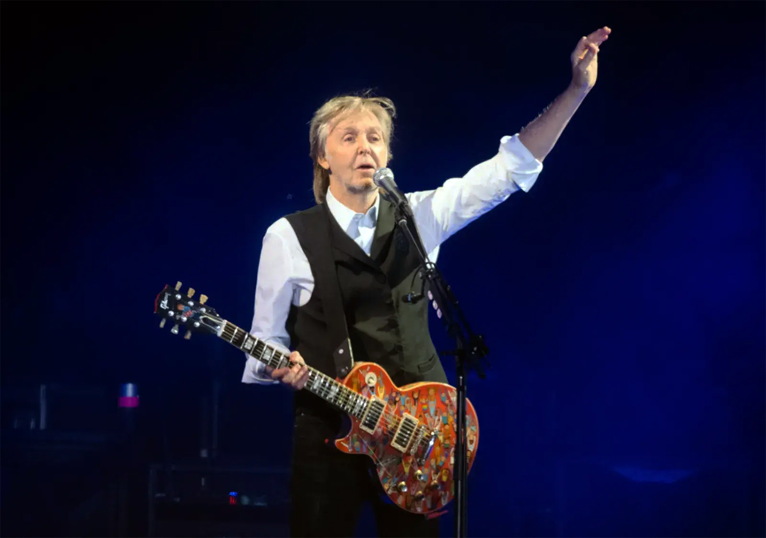 Paul McCartney deslumbró a una multitud en su primera noche en River.