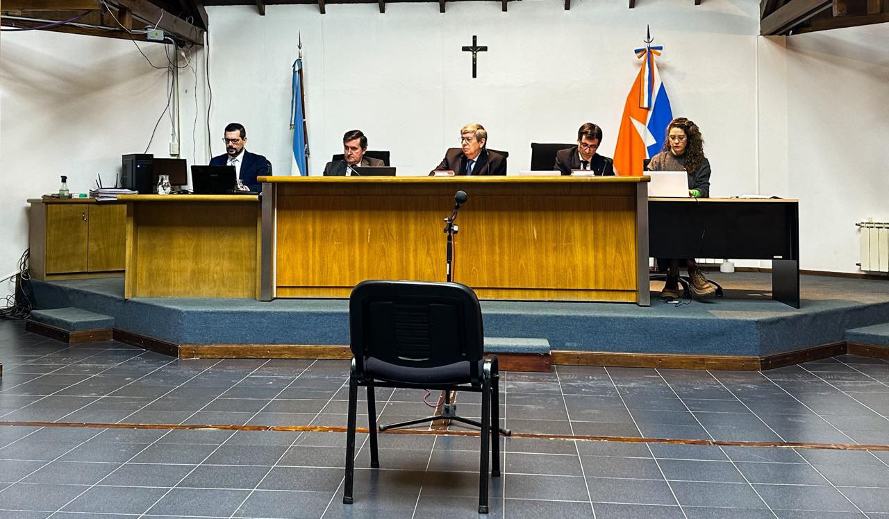 Tribunal de Juicio en lo Criminal del Distrito Judicial Sur .