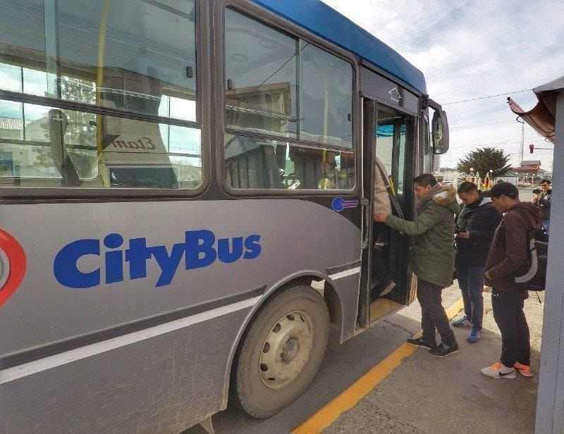 No habrá servicio de colectivos este martes .