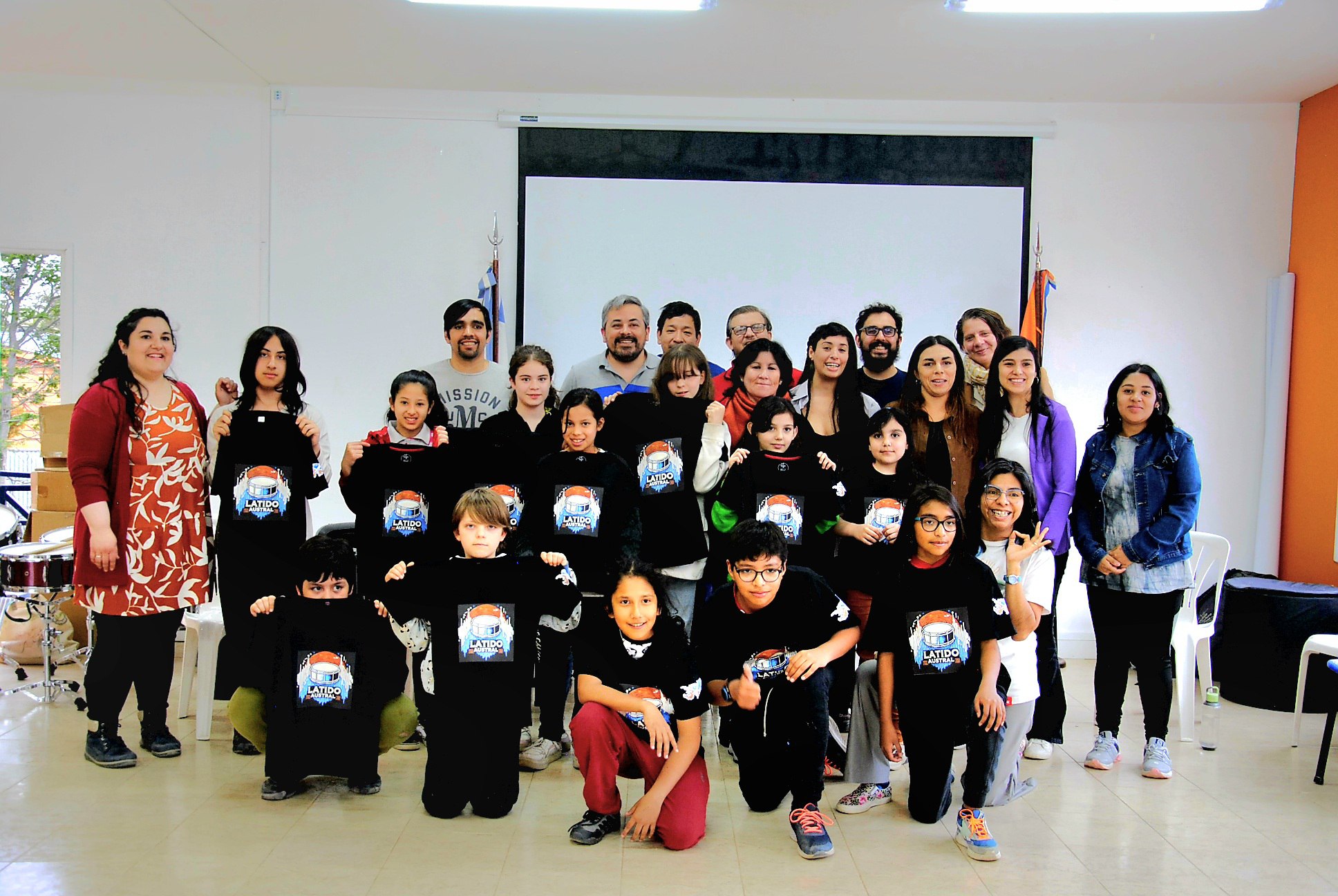 Concejales apoyan el ensamble infanto-juvenil de percusión “Latido Austral”