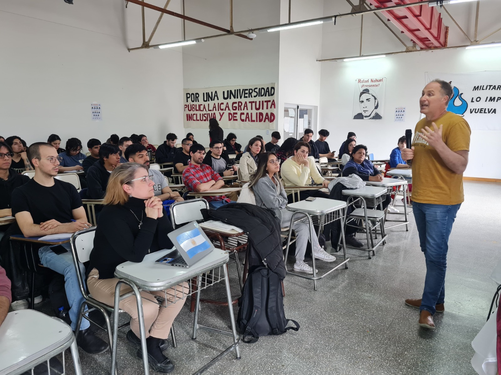 TotalEnergies y sus socios impulsaron seminario en la UNTDF en apoyo a futuros profesionales