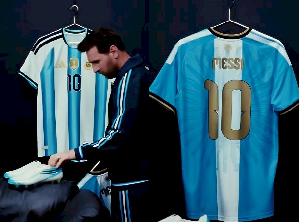 Lionel Messi presentó la camiseta especial para su partido despedida de la Selección argentina