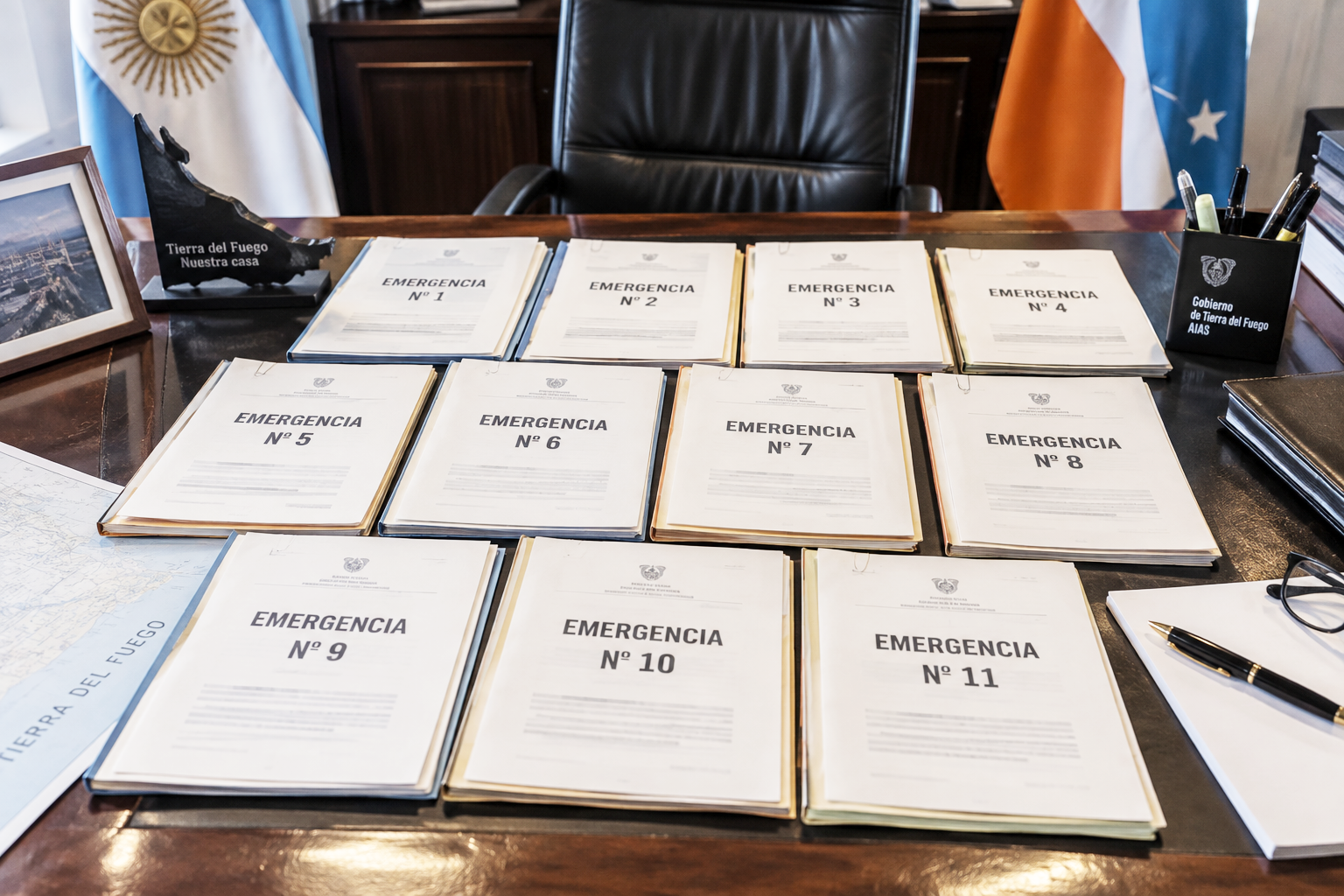 De la crisis previsional a los salarios docentes, Melella volvió a recurrir a una emergencia